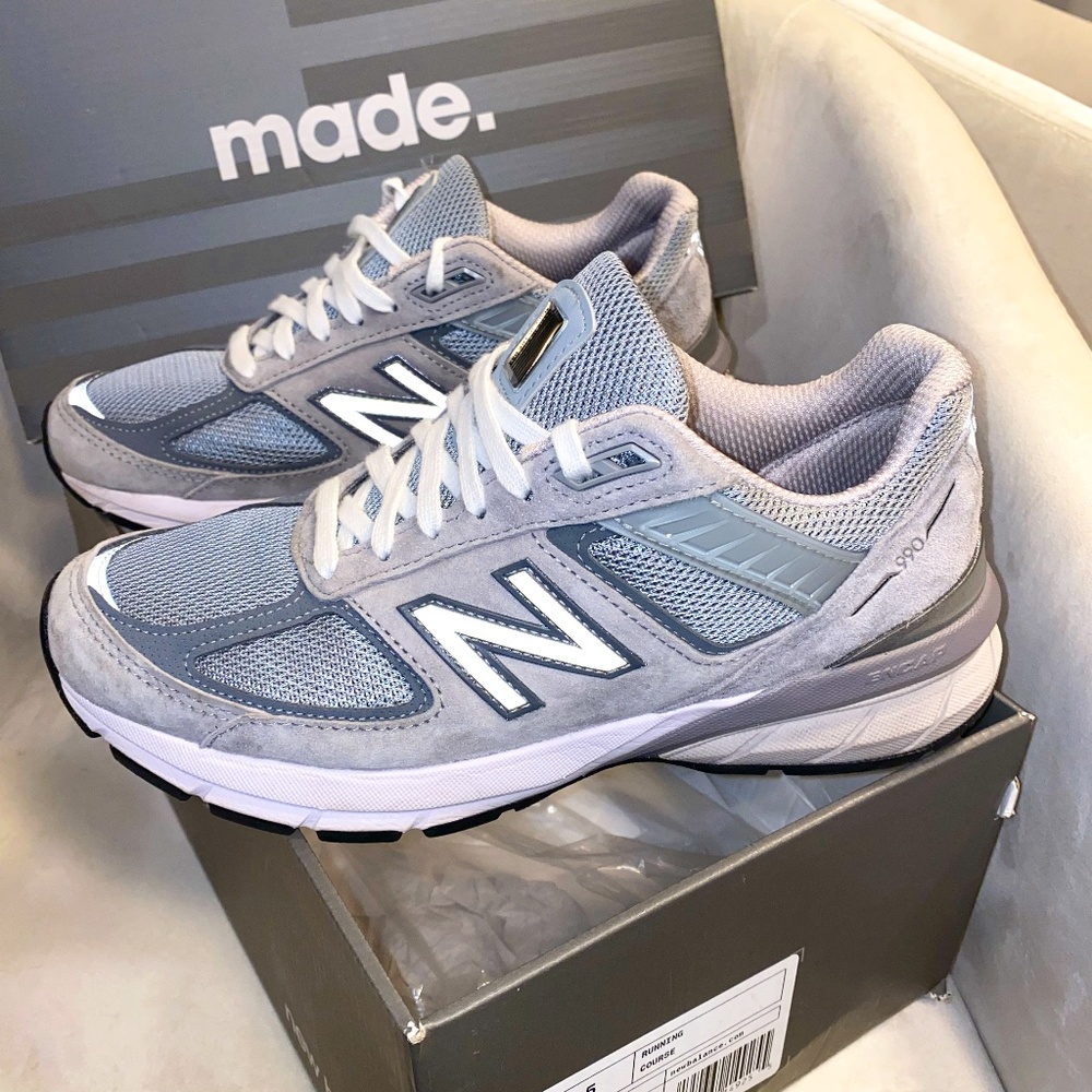 Women's New Balance 990v5 Running Shoes Size 7.5